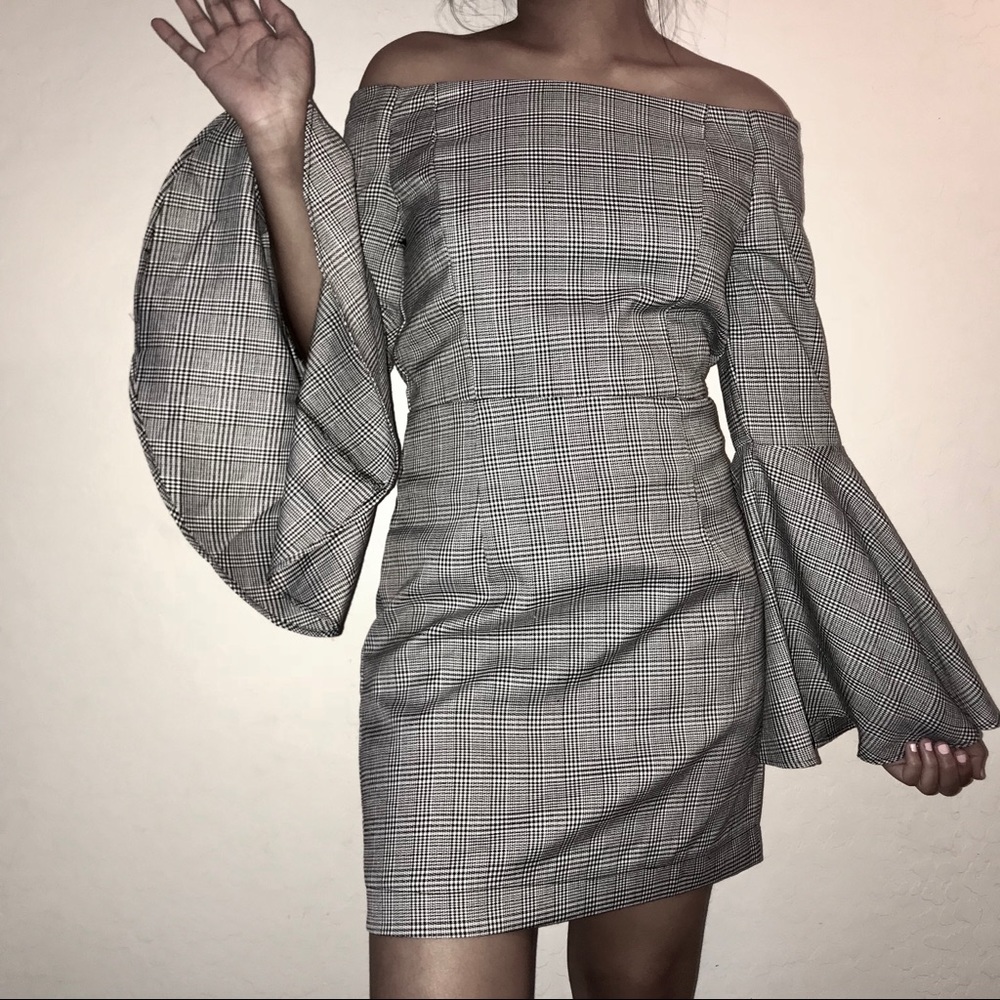 Forever 21 Houndstooth Off The Shoulder Dress